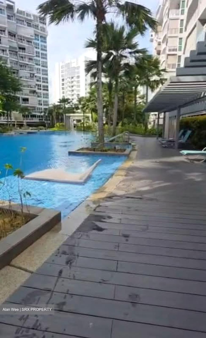 1 Canberra (D27), Condominium #580201901